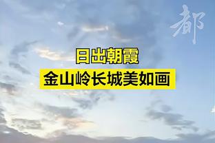 魔术师：看看库里今天是否能连续5场投进7+三分